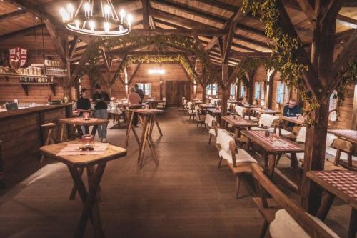 gfotos 20220923-810 1300