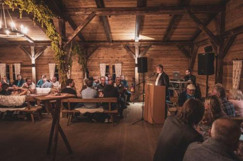 gfotos 20220923-810 1350